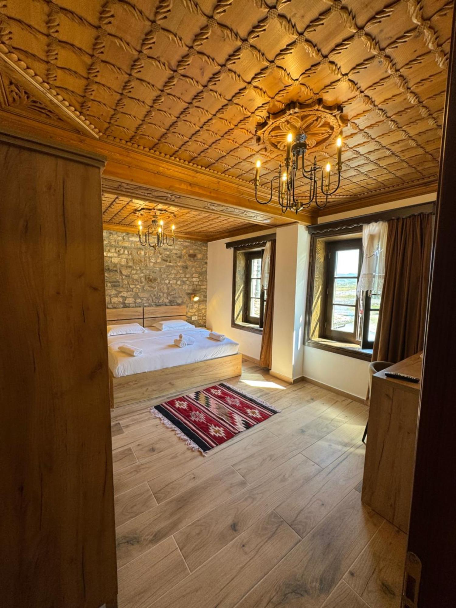 Hotel Ansel เบราท ภายนอก รูปภาพ