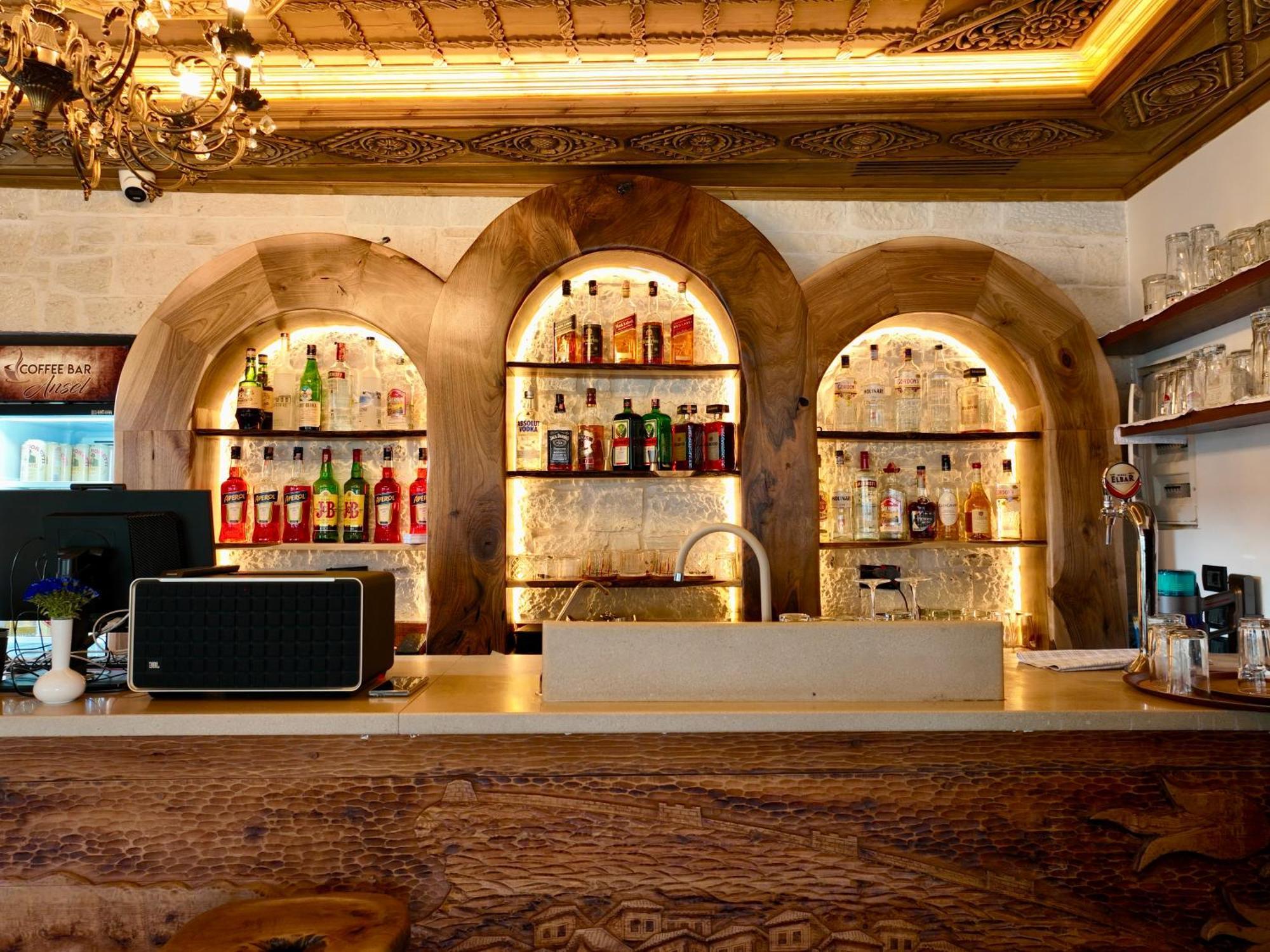 Hotel Ansel เบราท ภายนอก รูปภาพ