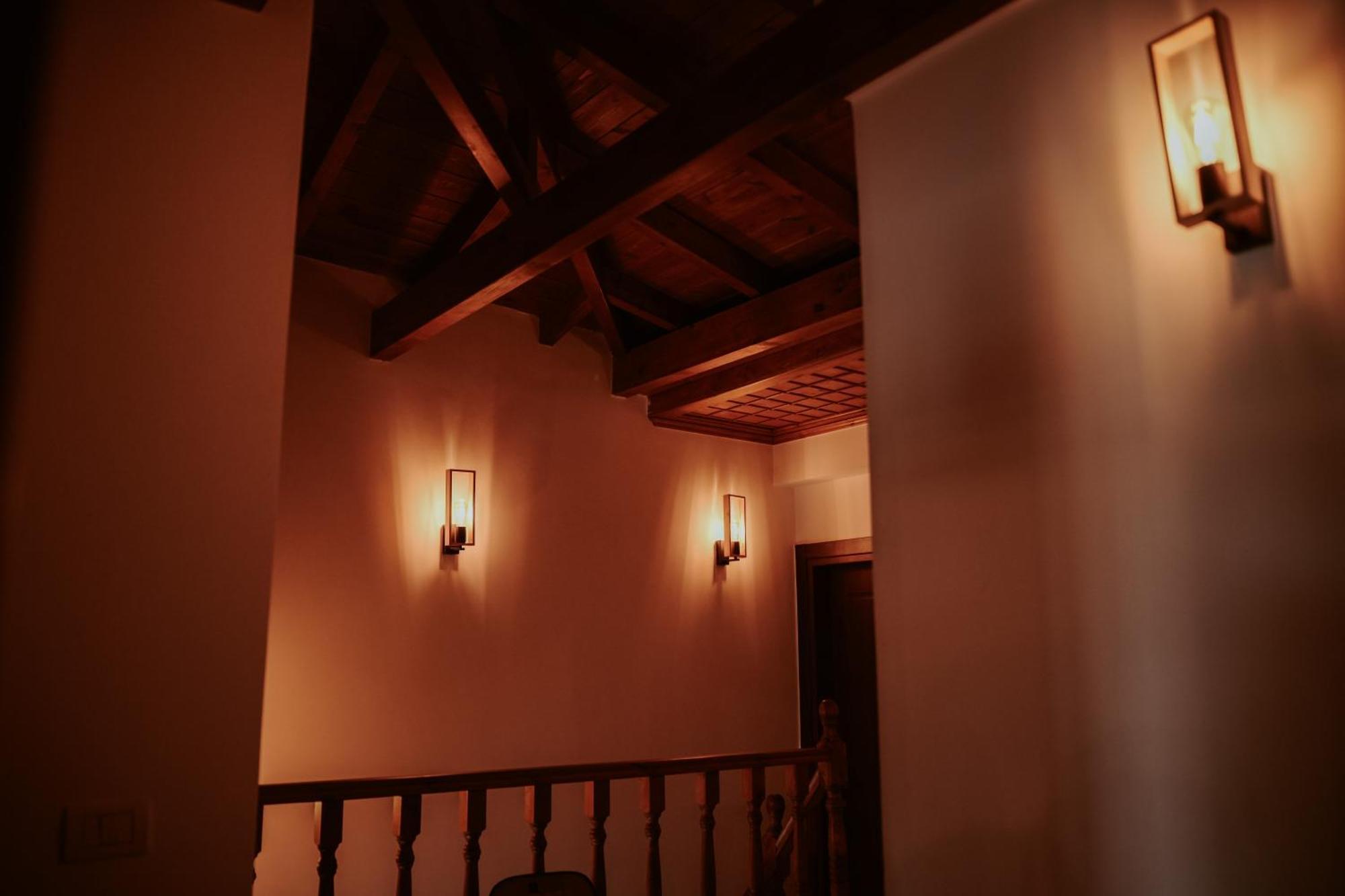Hotel Ansel เบราท ภายนอก รูปภาพ