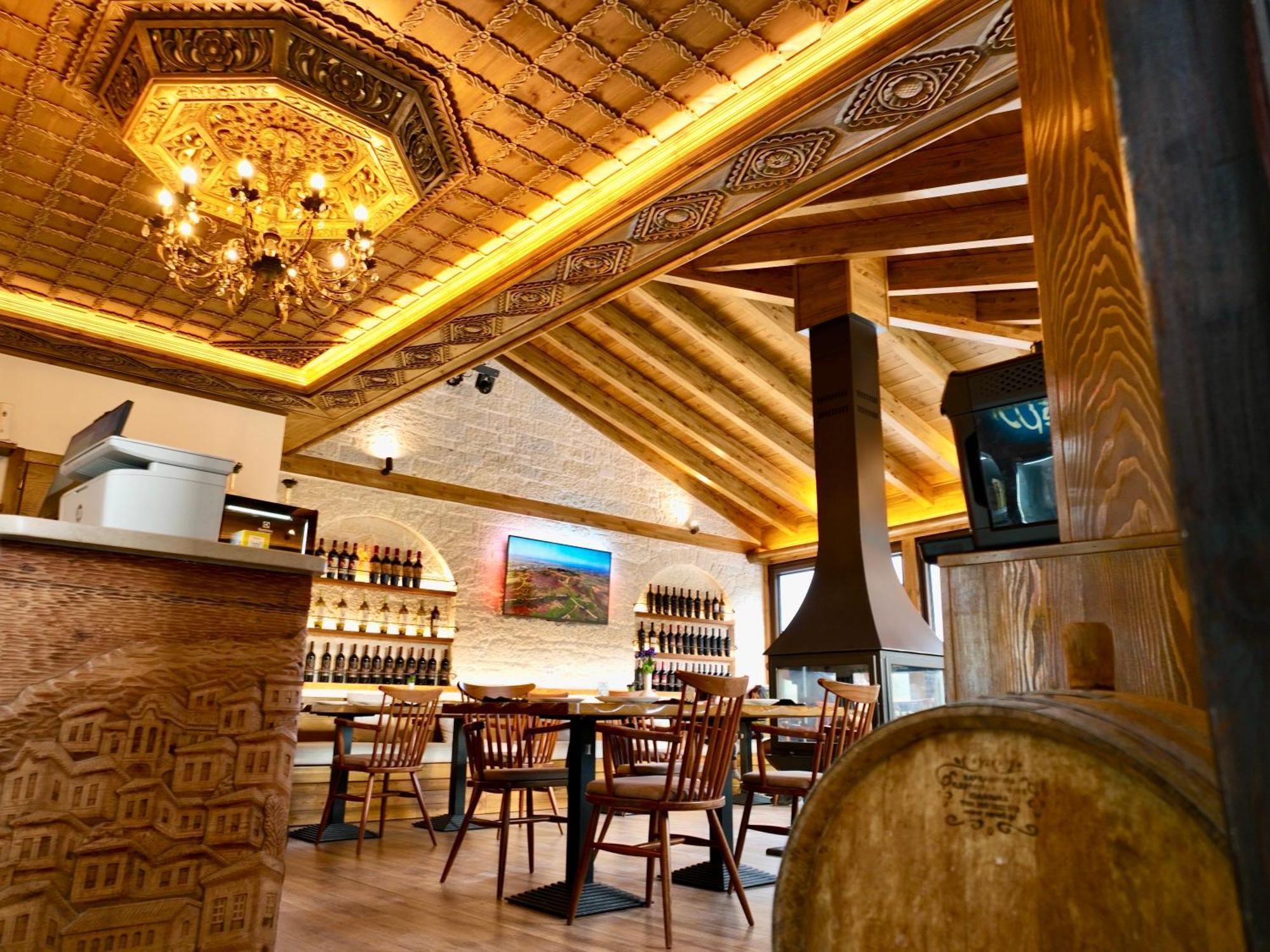 Hotel Ansel เบราท ภายนอก รูปภาพ